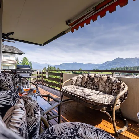 Panoramic View Apartment - Flims-Laax Ski Area Apartman *